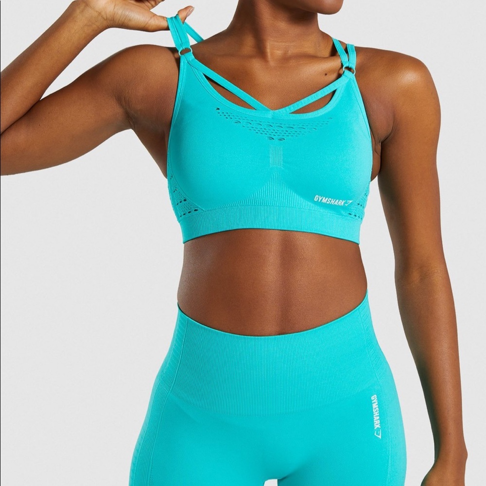 ENERGY+ SEAMLESS SPORTS BRA AND LEGGINGS